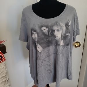 Bon Jovi gray  band tee shirt. Size 4X